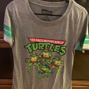 Teenage Mutant Ninja Turtles T-shirt. Women’s L